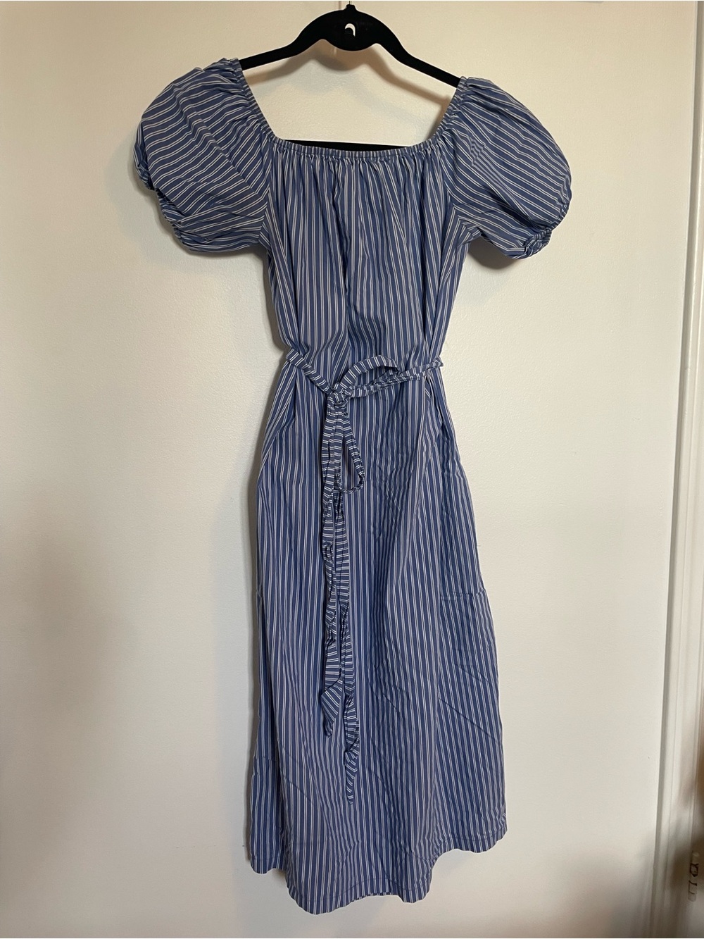 Zara Blue & White Striped Puff-Sleeve Midi Dress with Tie Waist